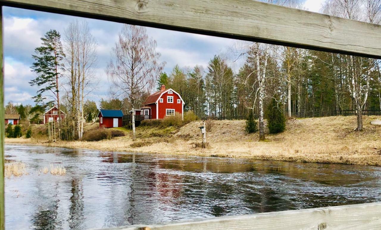 Cosy River House Kvillsfors Exteriör bild